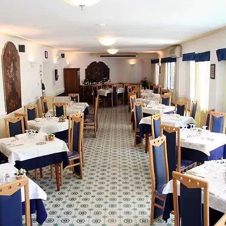 Fortuna - Seaside Szálloda Lacco Ameno