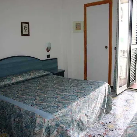 Fortuna - Seaside 3* Lacco Ameno