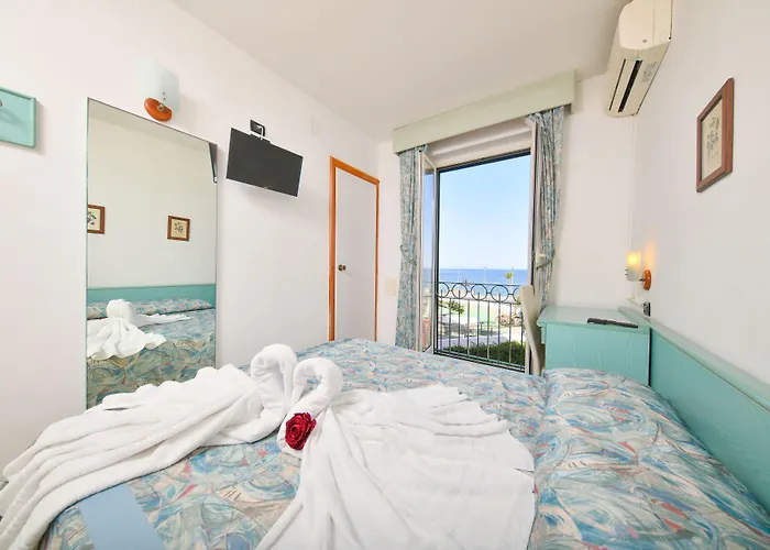 Fortuna - Seaside Lacco Ameno (Isola d'Ischia)